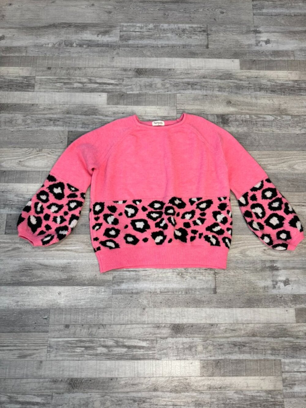 Impressions bright pink cheetah print sweater bubble sleeve size 1X/2X